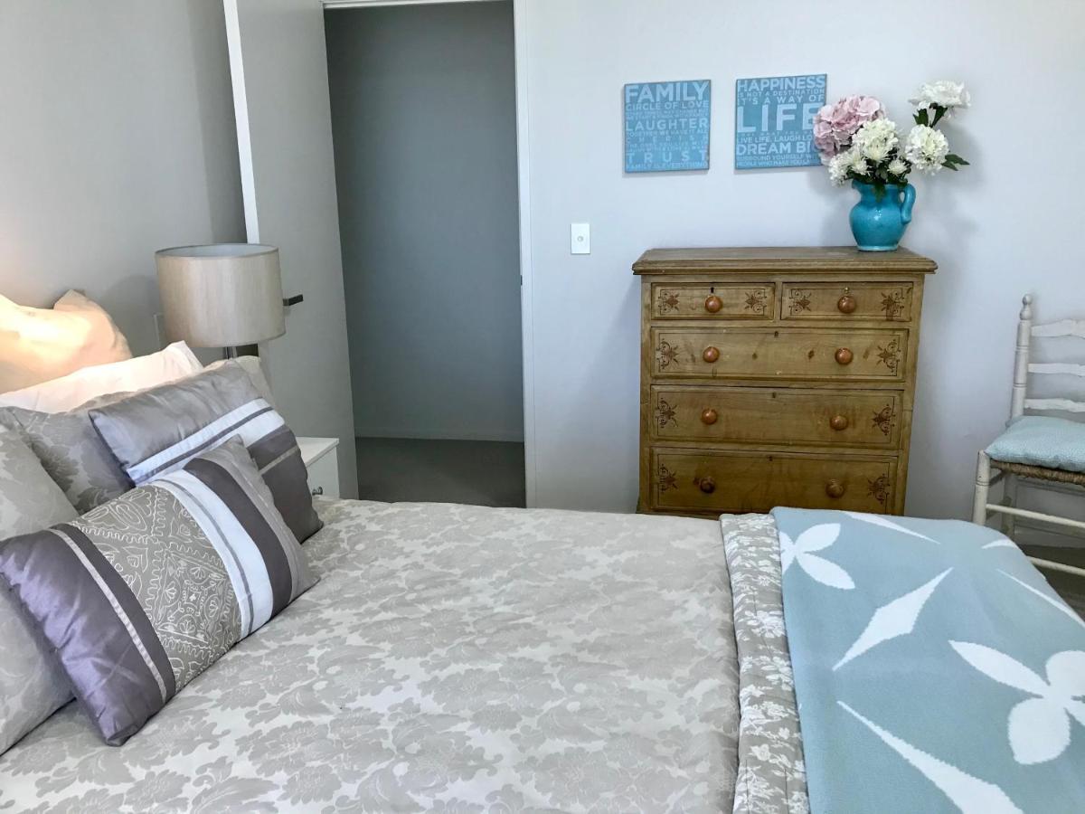 Sunset Point Kerikeri Apartment ภายนอก รูปภาพ