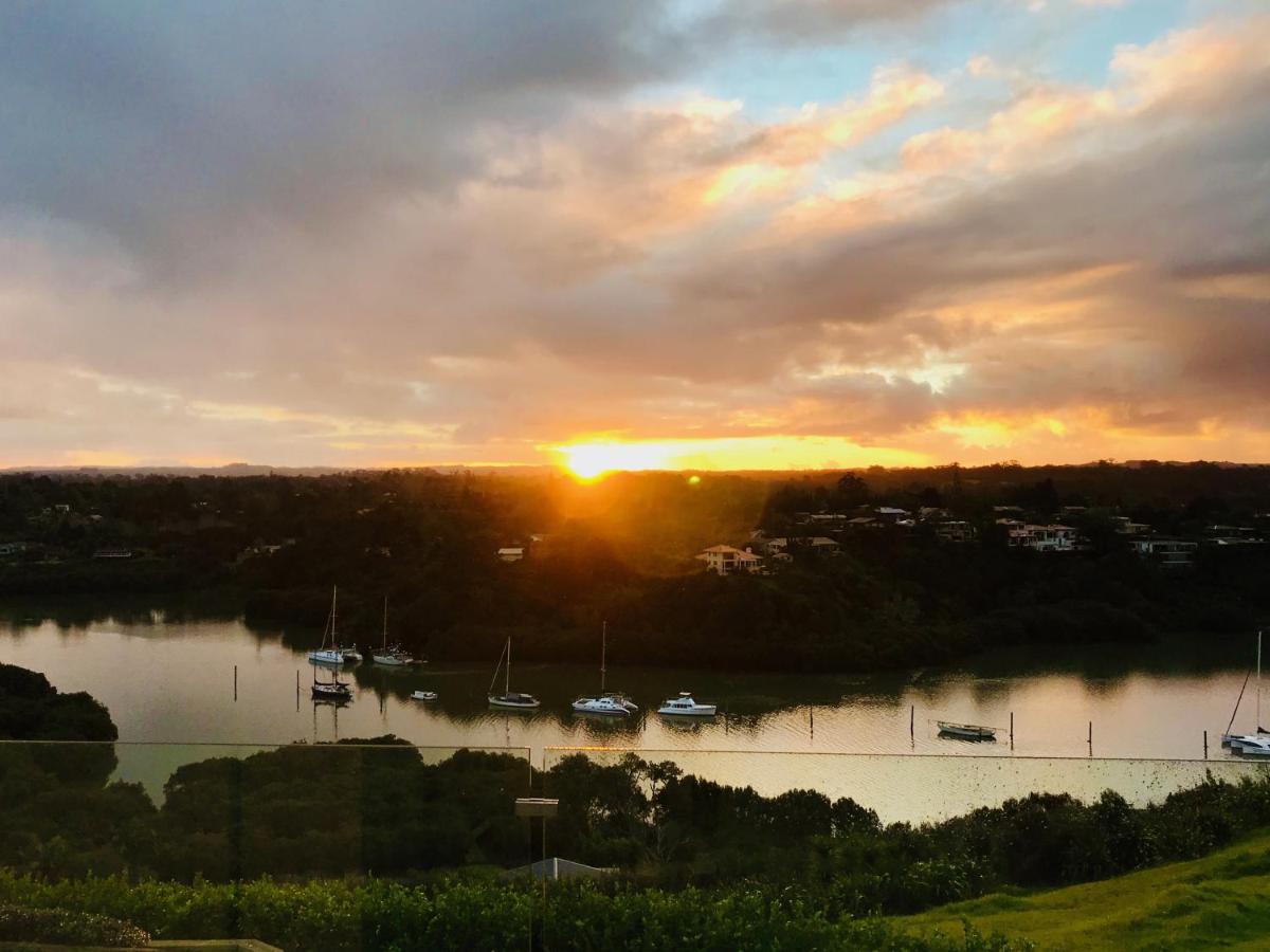 Sunset Point Kerikeri Apartment ภายนอก รูปภาพ